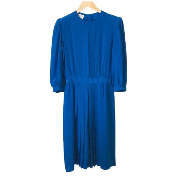 Maggy London Dresses & Skirts - Vintage Pleated Silk Dress Maggy London